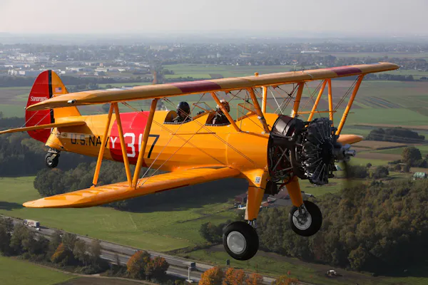 15 min. Doppeldecker Rundflug in einer 450HP Boeing Stearman