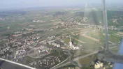 Rundflug an der Grenze zu Wien