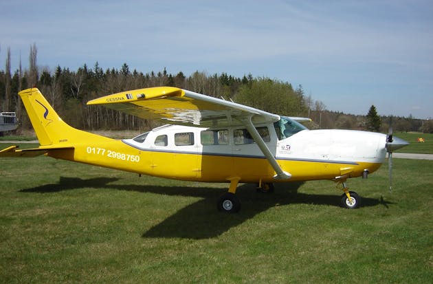 Cessna T207 A