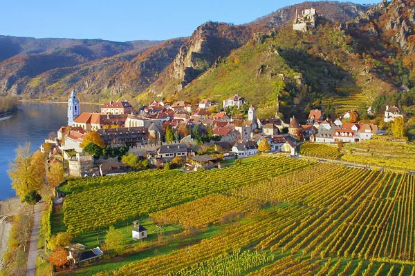 Helikopter Rundflug über die wunderschöne Wachau