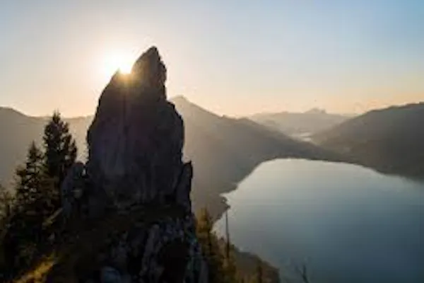 Ein Flug in den Sonnenuntergang