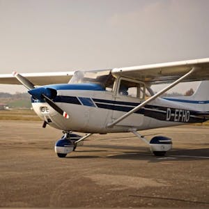 C172
