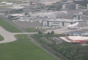 Anflug auf Bremen mit Airbus-Produktion