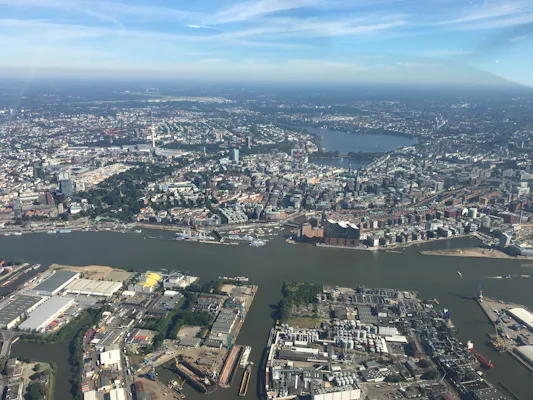 Mitflug über Hamburg