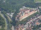 durch die Wachau, den schönsten Teil des Donautals, mit Möglichkeit zur Jause in Krems