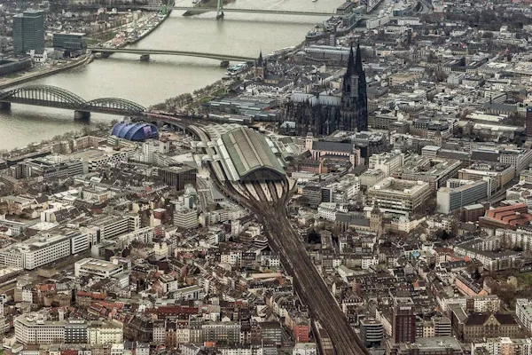 Rundflug über Köln, Düsseldorf, Leverkusen