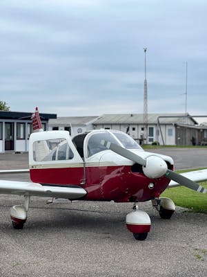 Piper PA-28-181 Archer II