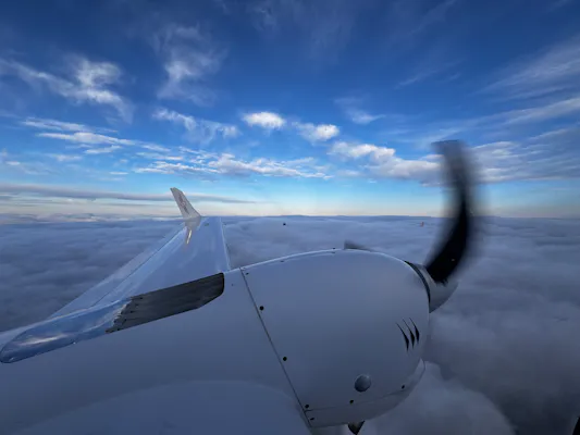 Frankfurt -> Oslo (Streckenflug) Twin Engine Flugzeug